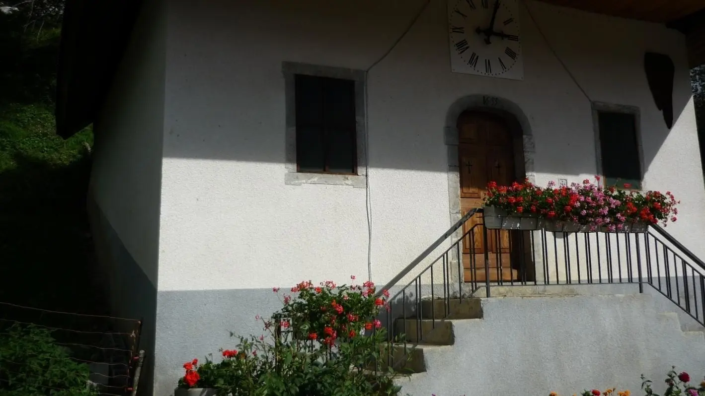 Petite chapelle à côté du gîte.