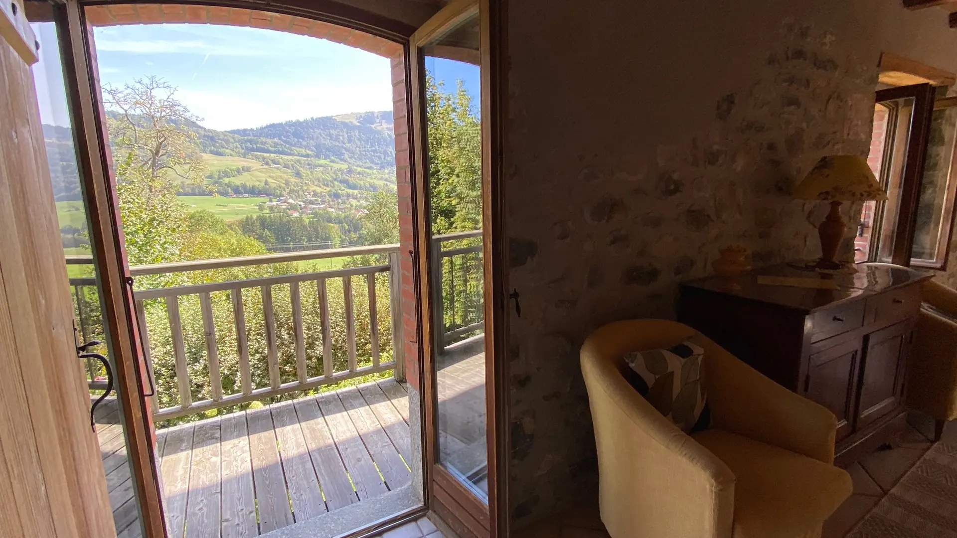 chambre Hirmentaz-vue montagnes