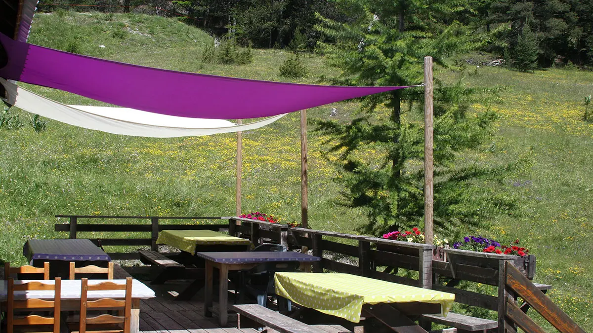 Terrasse, coin détente du Refuge