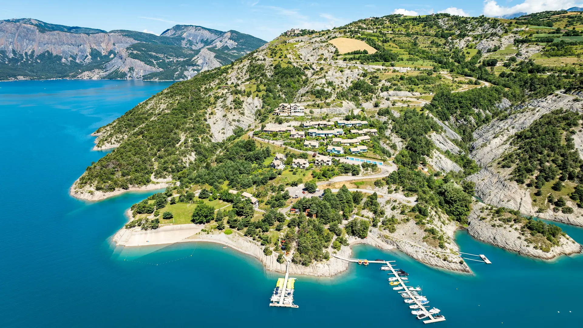 Plage de Port Saint-Pierre - Le Sauze-du-Lac