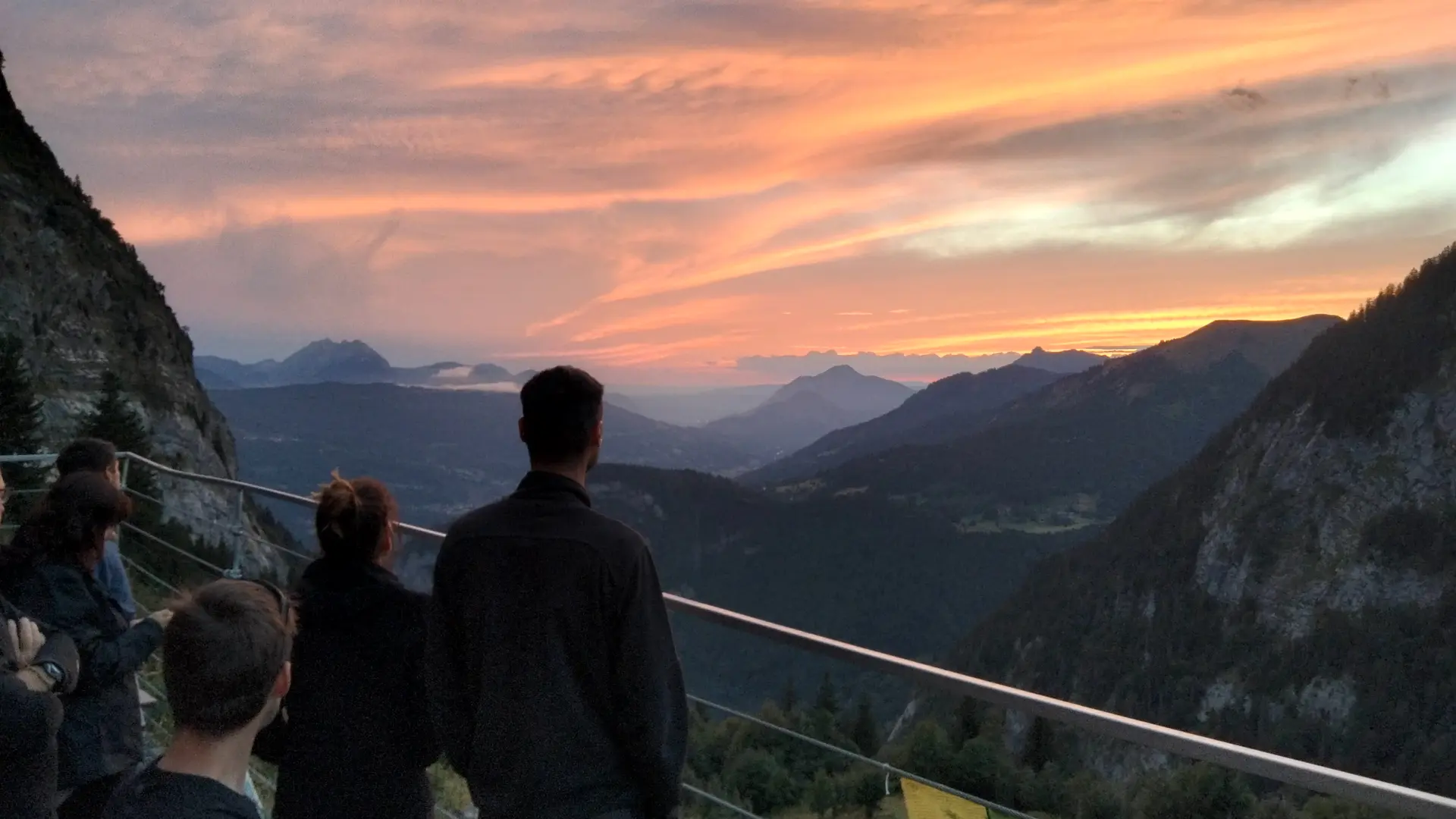 Coucher de soleil depuis la terrasse