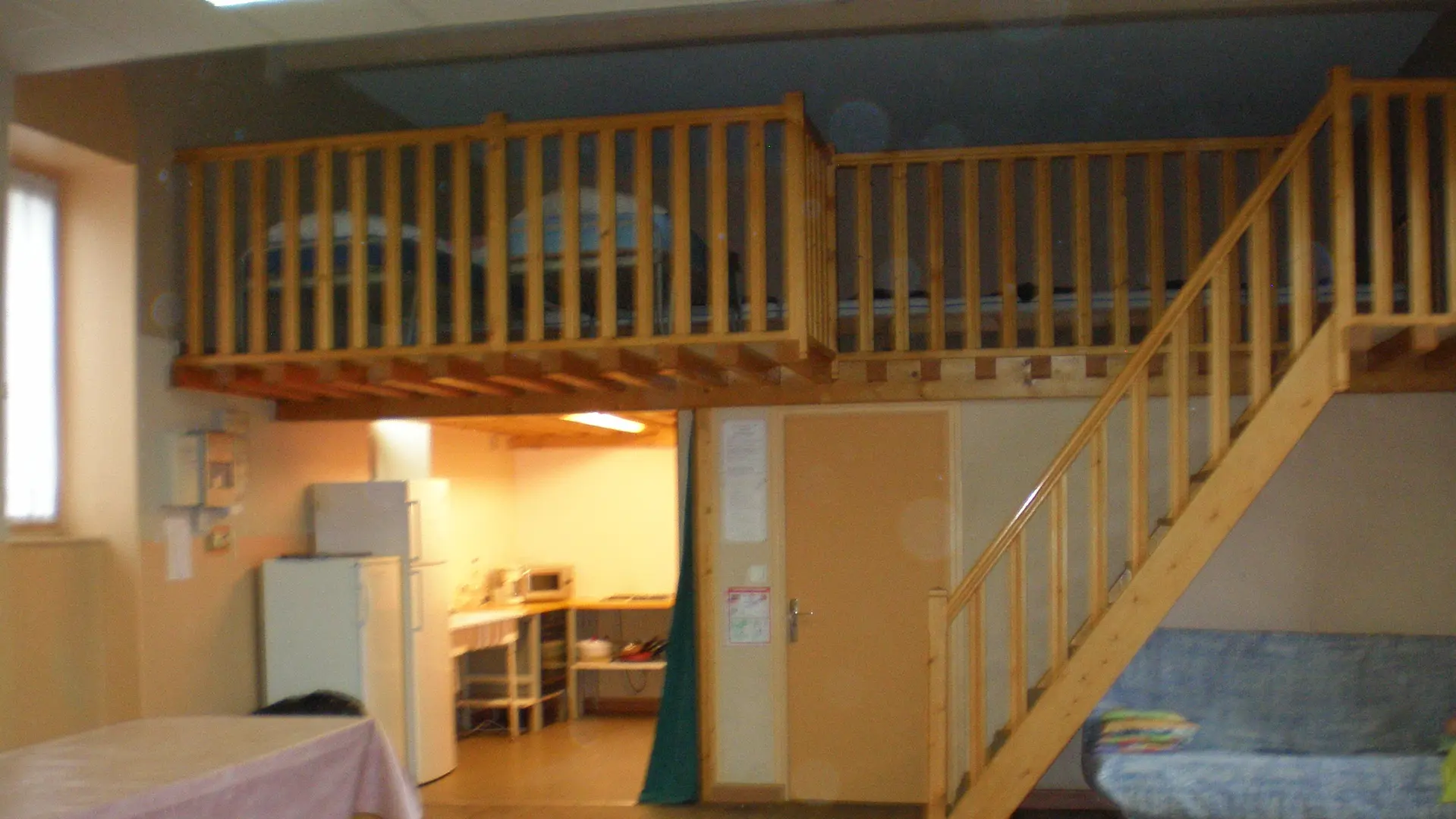 SALLE P/HEBERGEMENT ET FETE