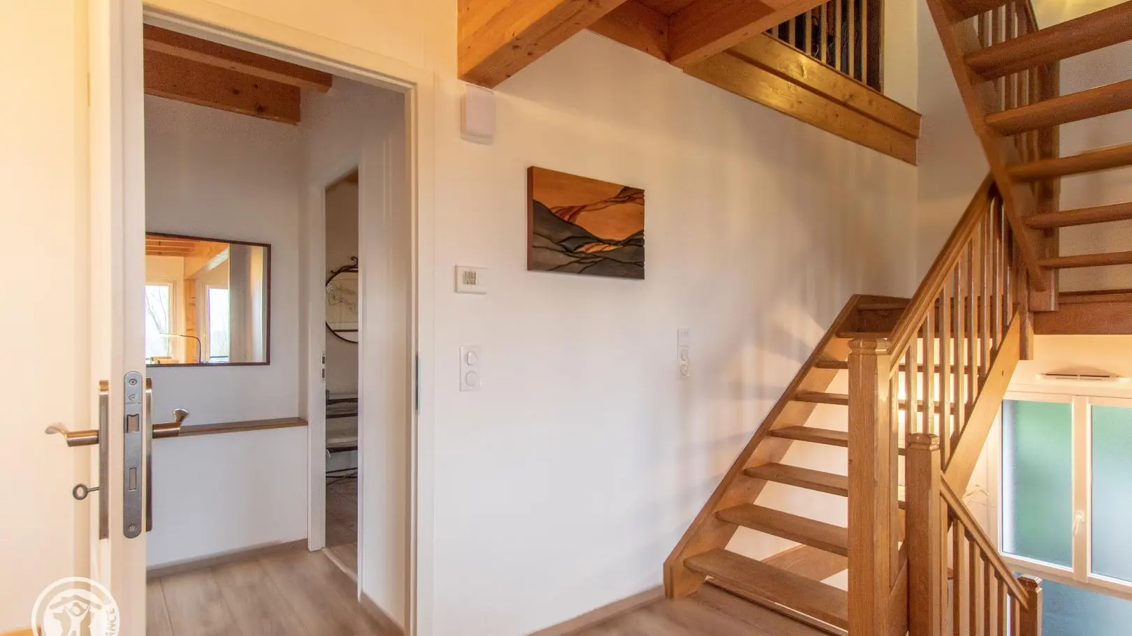 Accès chambre et salle de bains au 1er étage