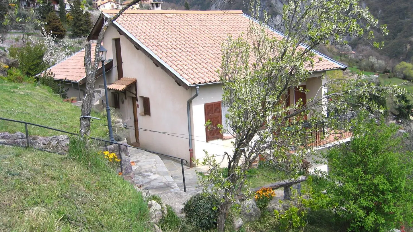 Gîte du Colombier-Accès au gîte-Belvédère-Gîtes de France des Alpes-Maritimes