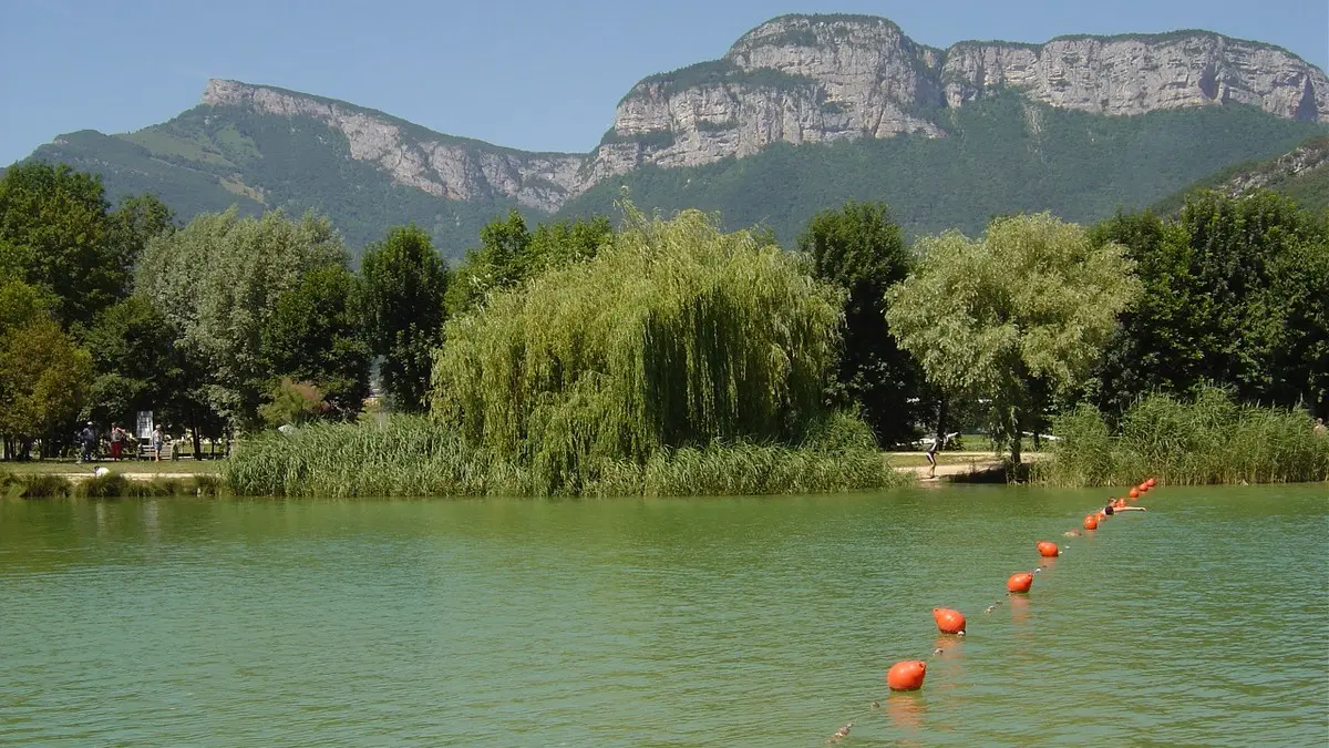 Plan d'eau de Challes-les-Eaux