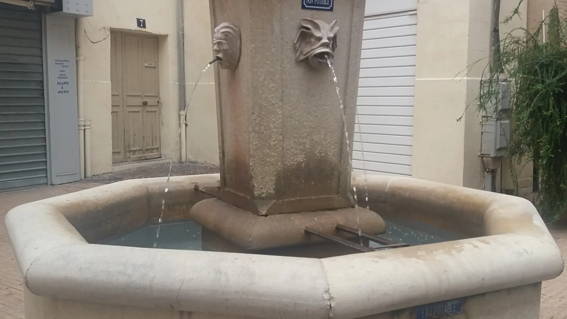 Fontaine rue Guilhempierre