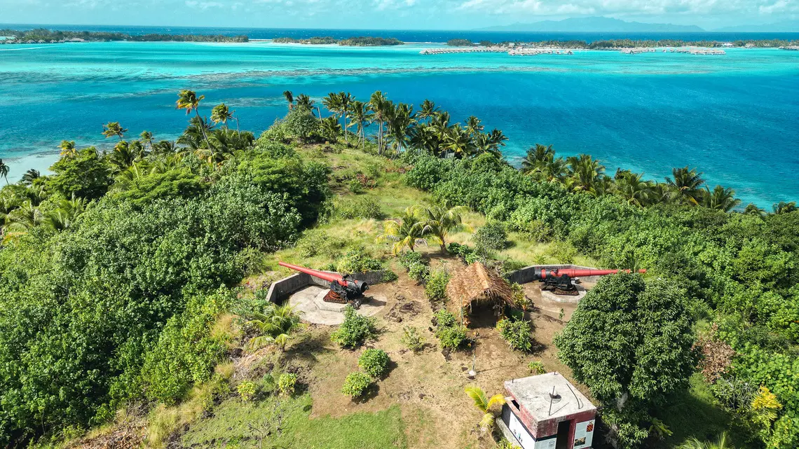 4WD Paradise Explorer
