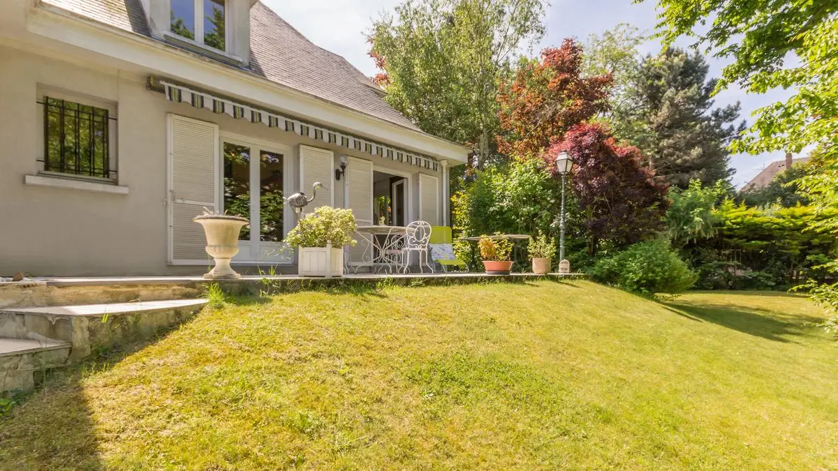 La Lombardine, location de maison tourisme à Marly-le-Roi