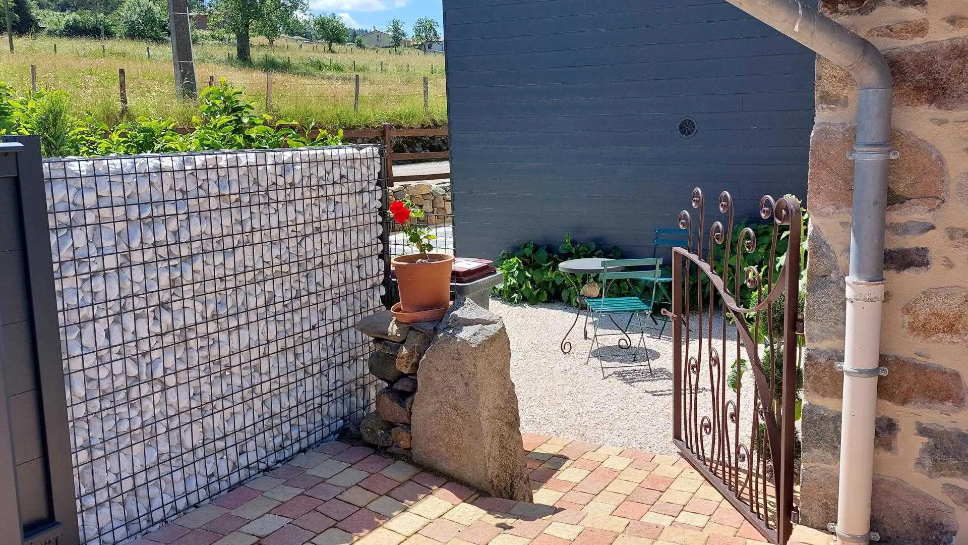 Sortie par le portillon