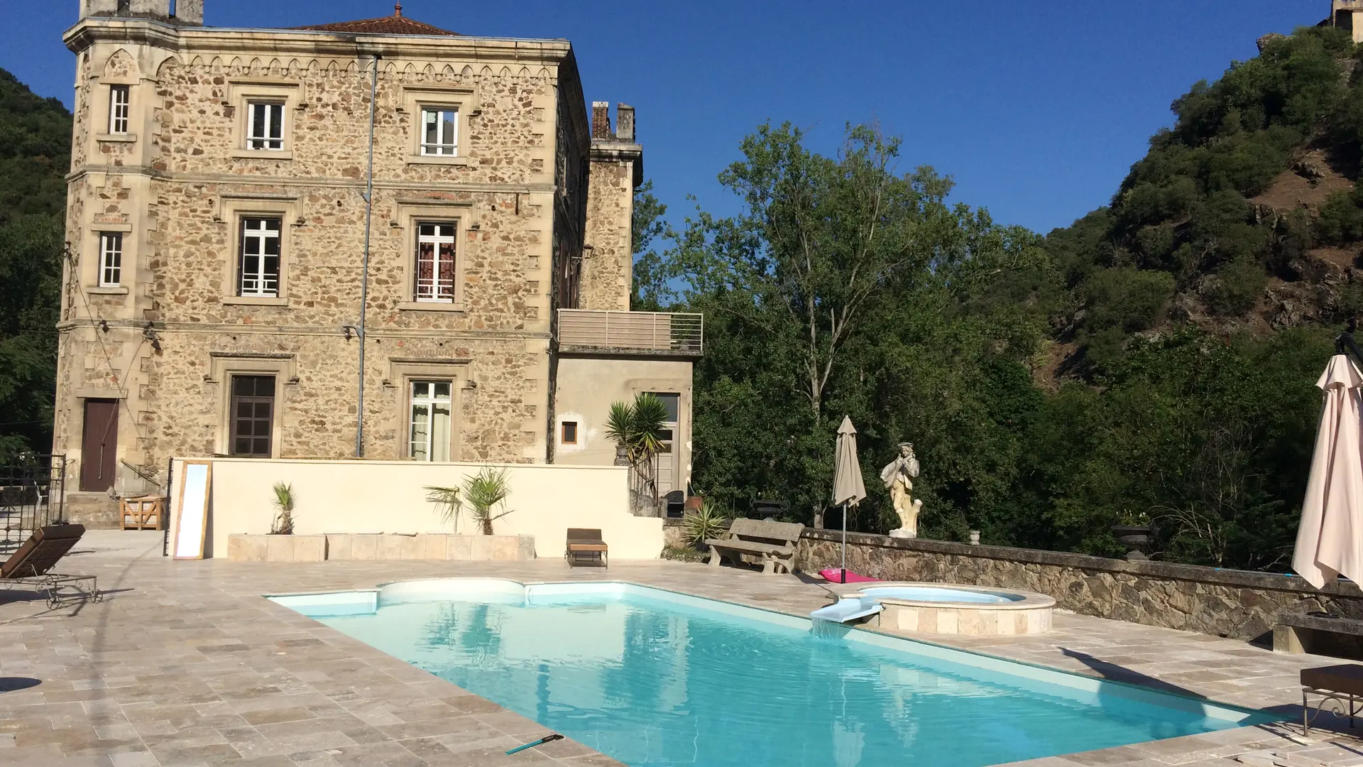 piscine du château