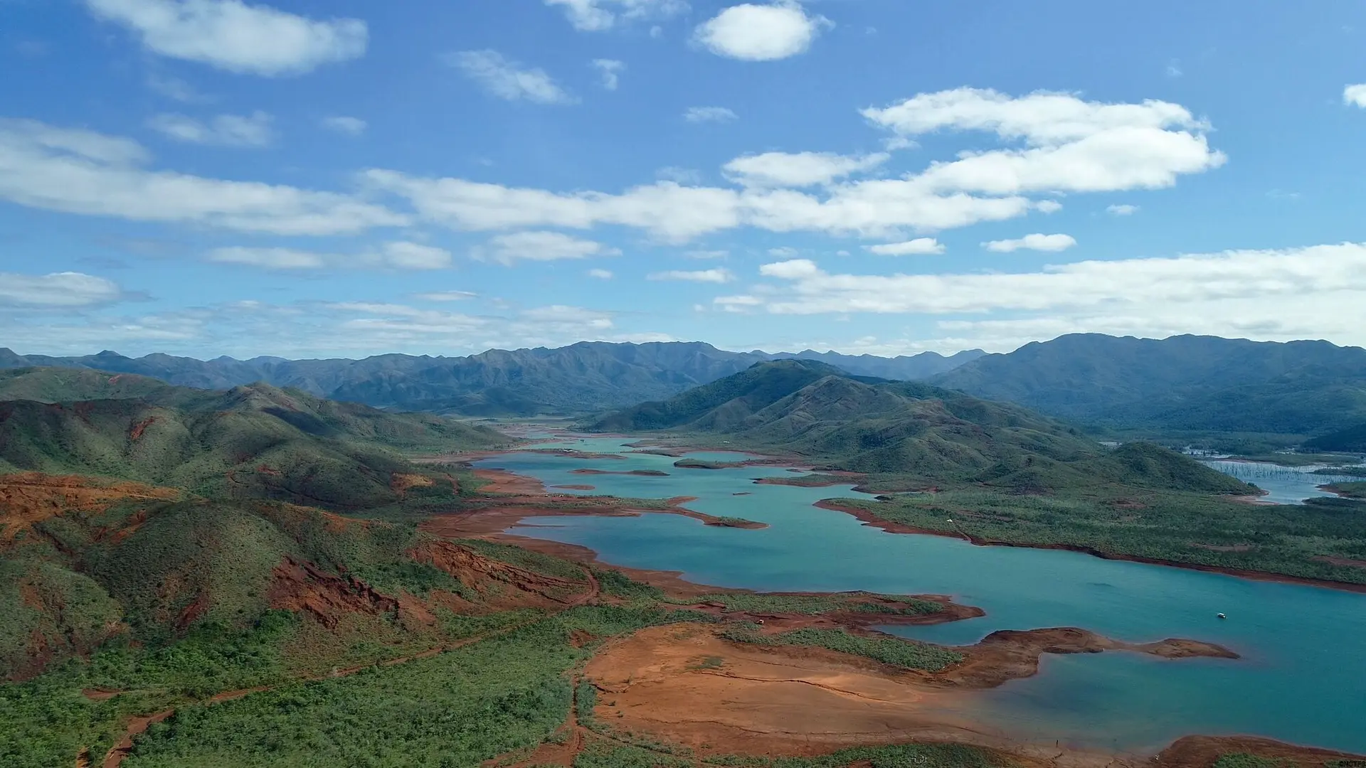 Lac de yaté - Parc provincial de la Rivière Bleue