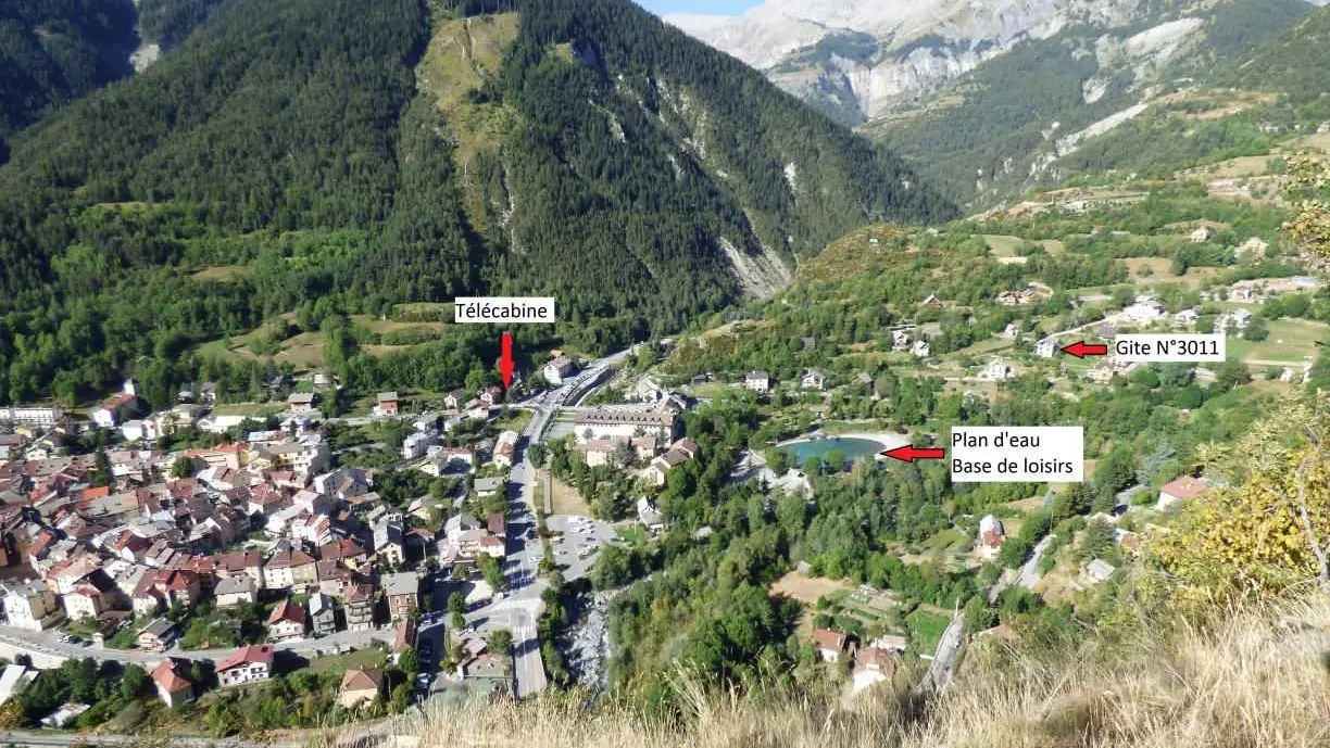 localisation du gîte a proximité plan d'eau, bois des lutins, telecabine, vttt, velo de route 3 grands cols randonnées...