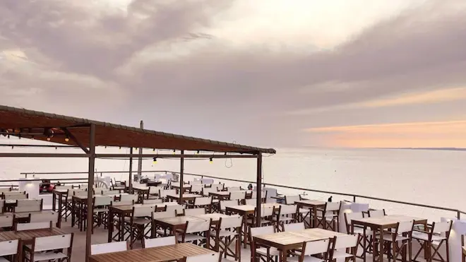 Terrasse en bord de mer