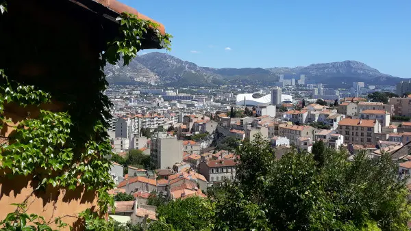 Randonnée/jeu de pistes autour de Notre-Dame de la Garde