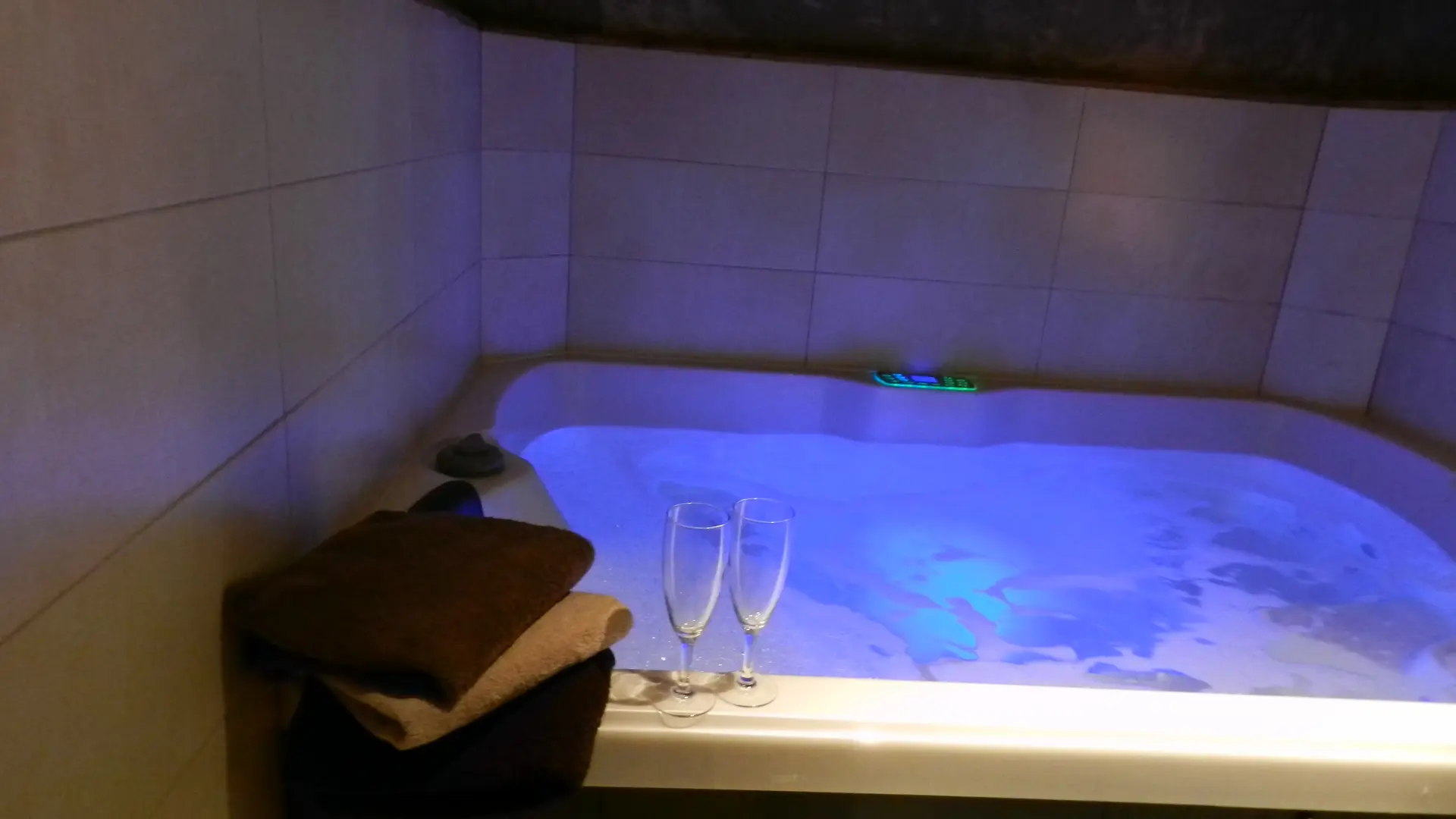 Vue sur le jacuzzi