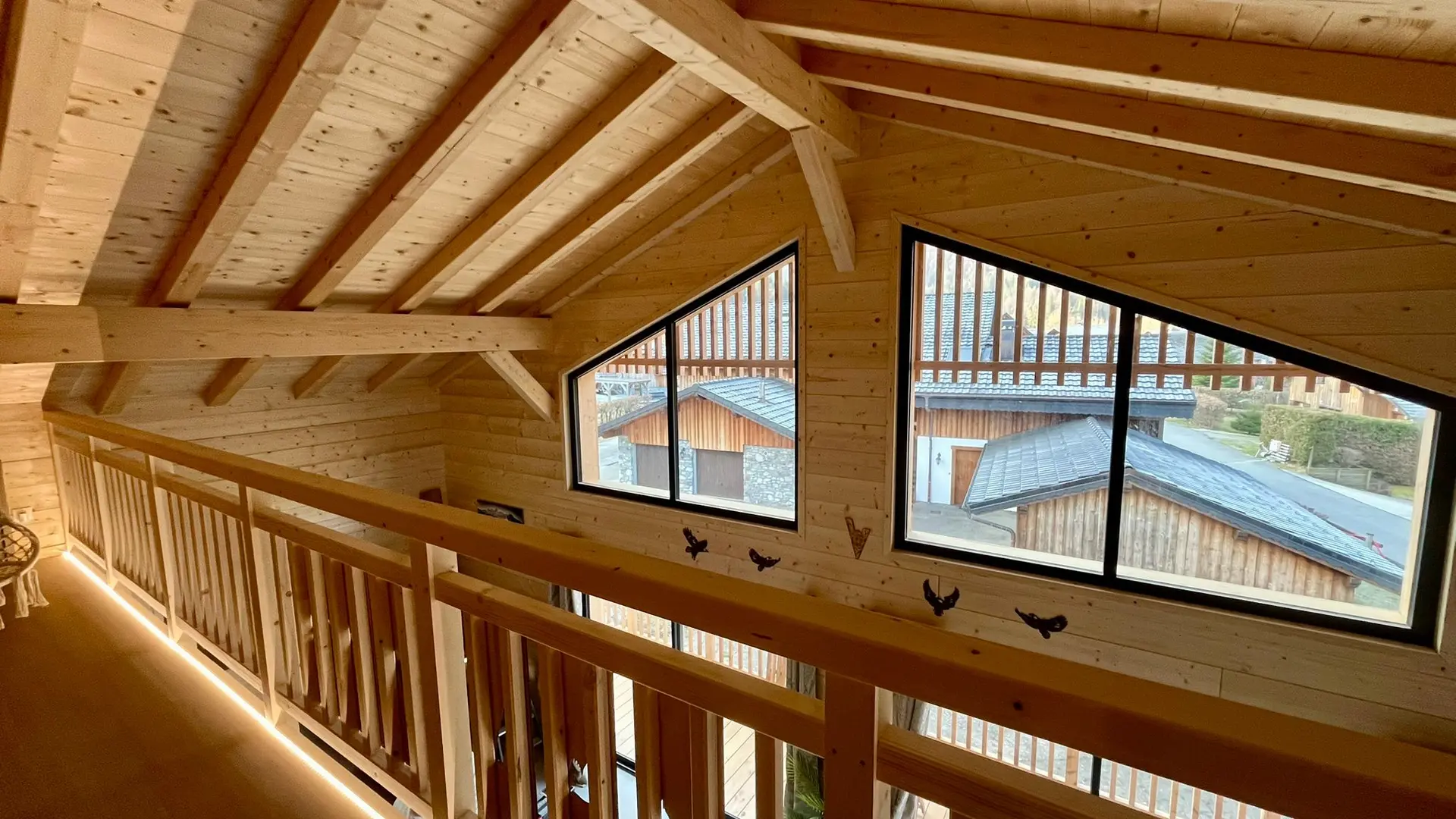 Couloir intérieur menant aux chambres