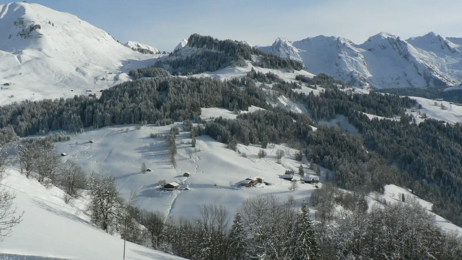 Itinéraire raquette 26 - vue Roc des Arces