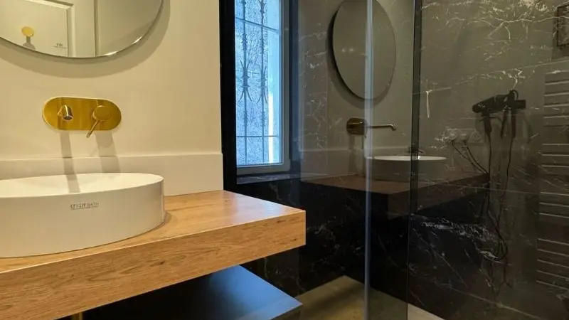 A Château-Ville-Vieille