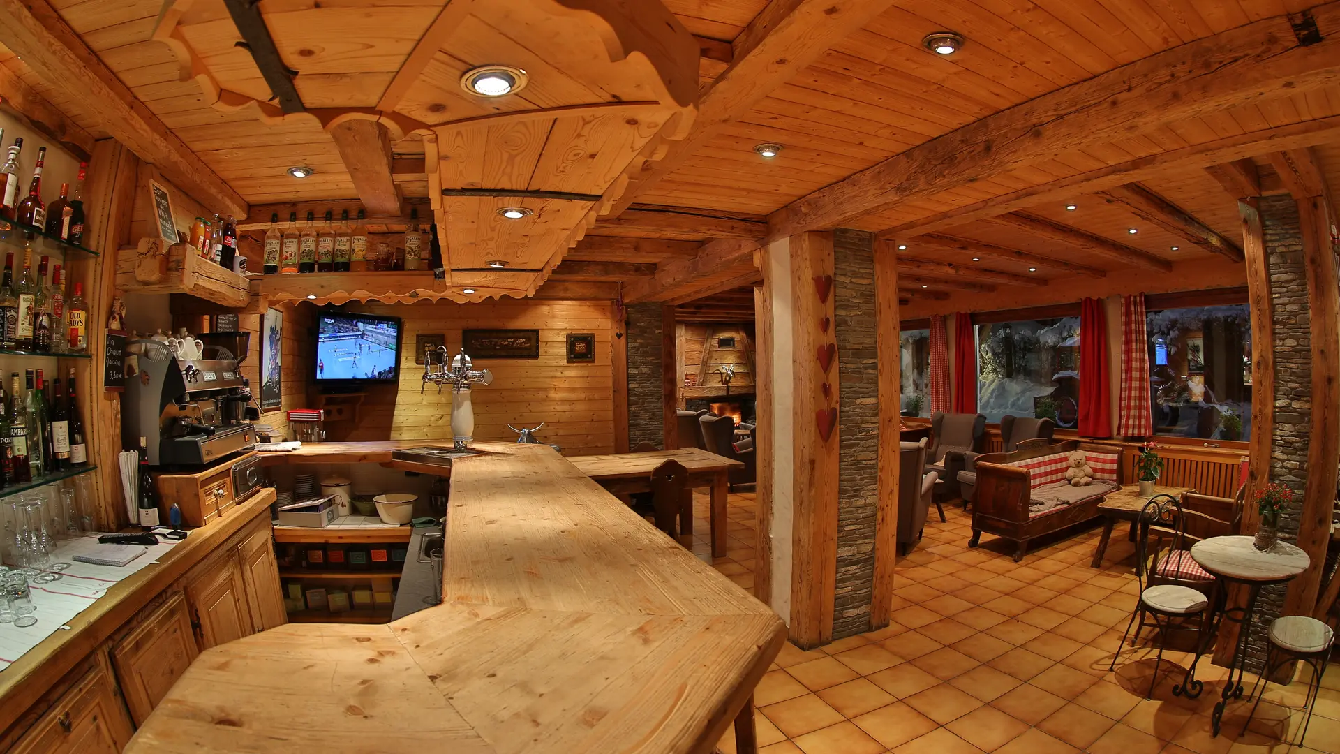 Bar de l'hôtel