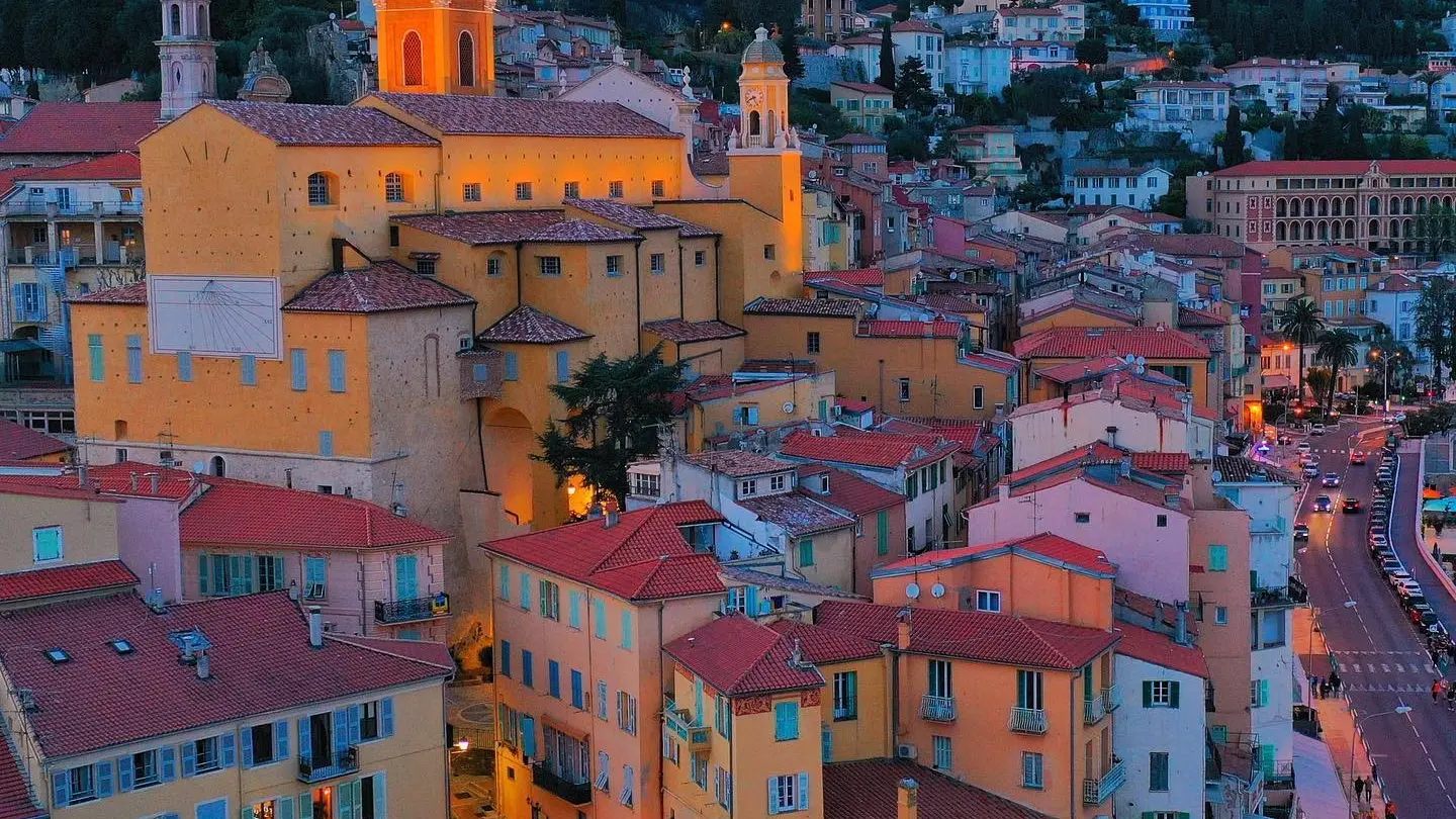 Basilique Saint-Michel au crépuscule, Vieille ville de Menton