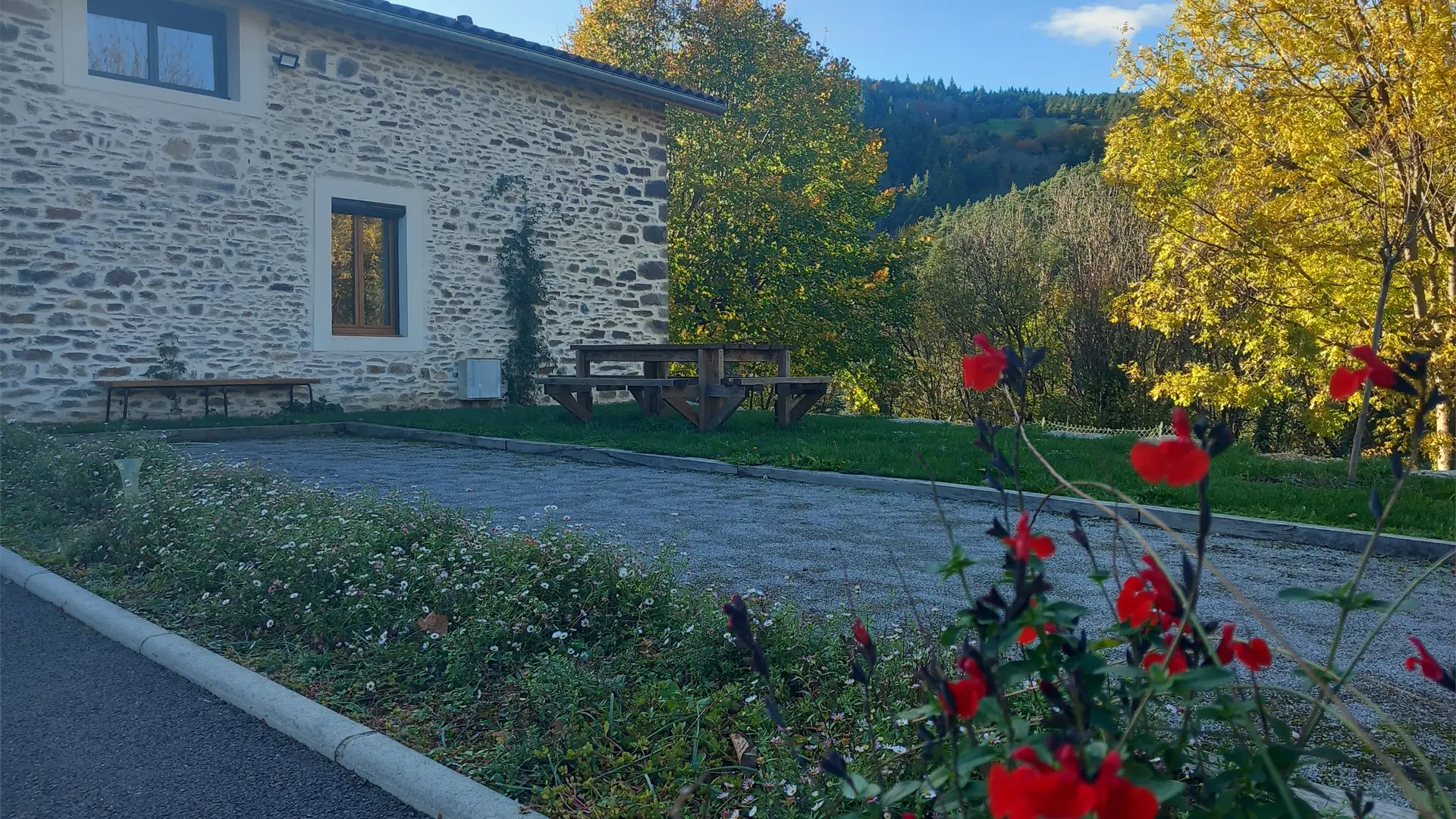 Le terrain de pétanque