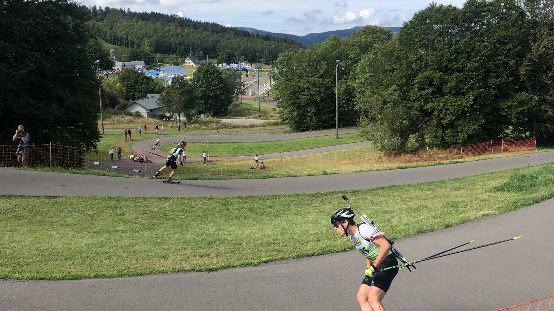 Stade de biathlon des Plans d'Hotonnes