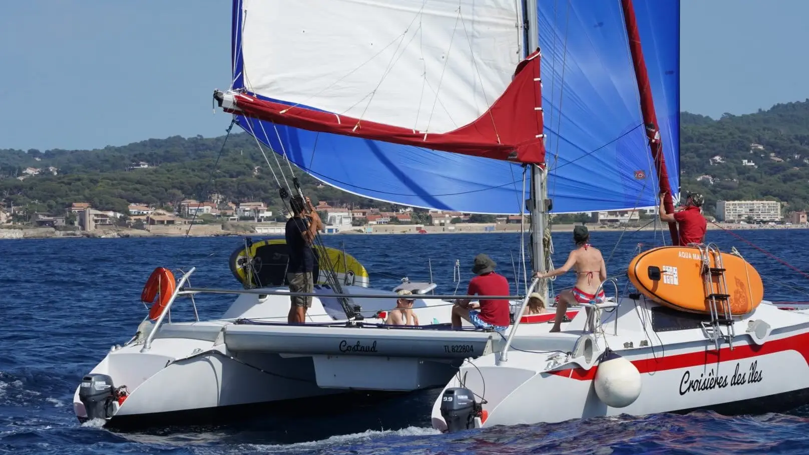 Croisières et sorties en catamaran et voilier