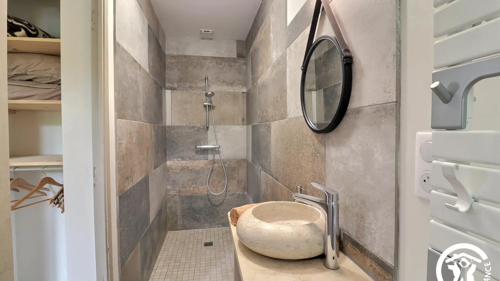 Salle d'eau/WC de la chambre L'Ecurie