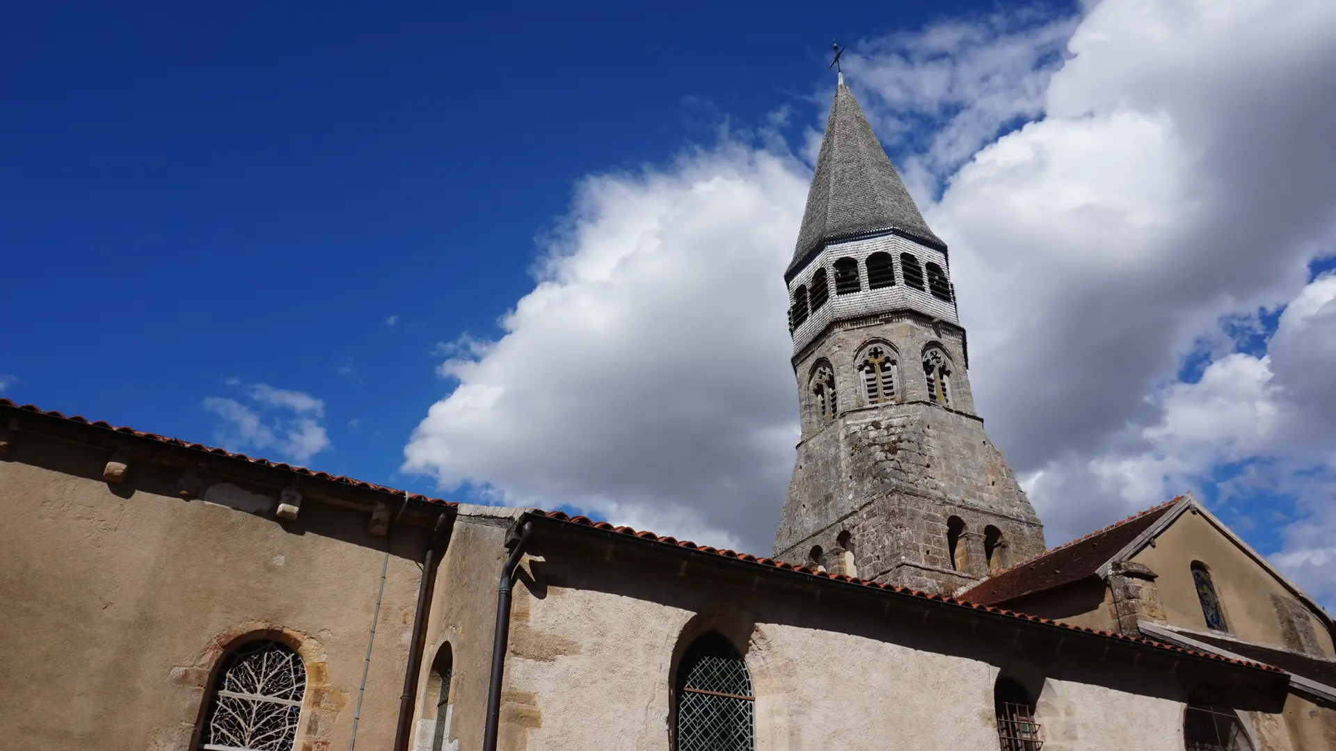 Église Cérilly