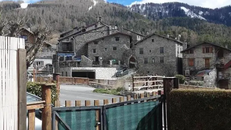 Gîte Manairou-Vue depuis le Gîte-Saint Dalmas Valdeblore - Gîtes de France Alpes-Maritimes