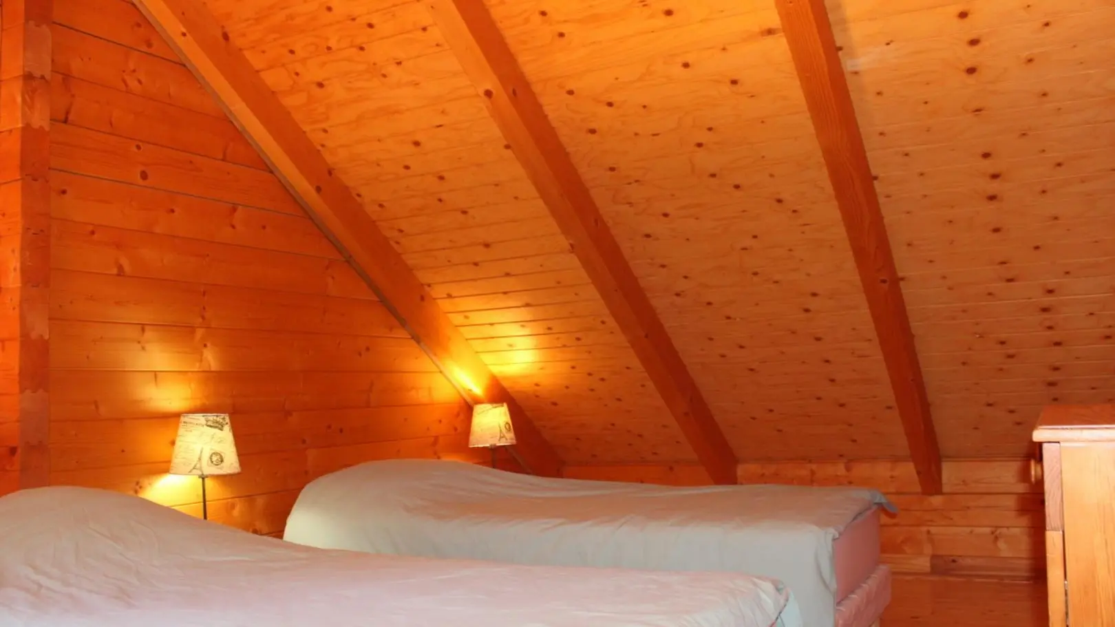 Gîte Les Castors-Chambre-Roubion Les Buisses-Gîtes de France des Alpes-Maritimes