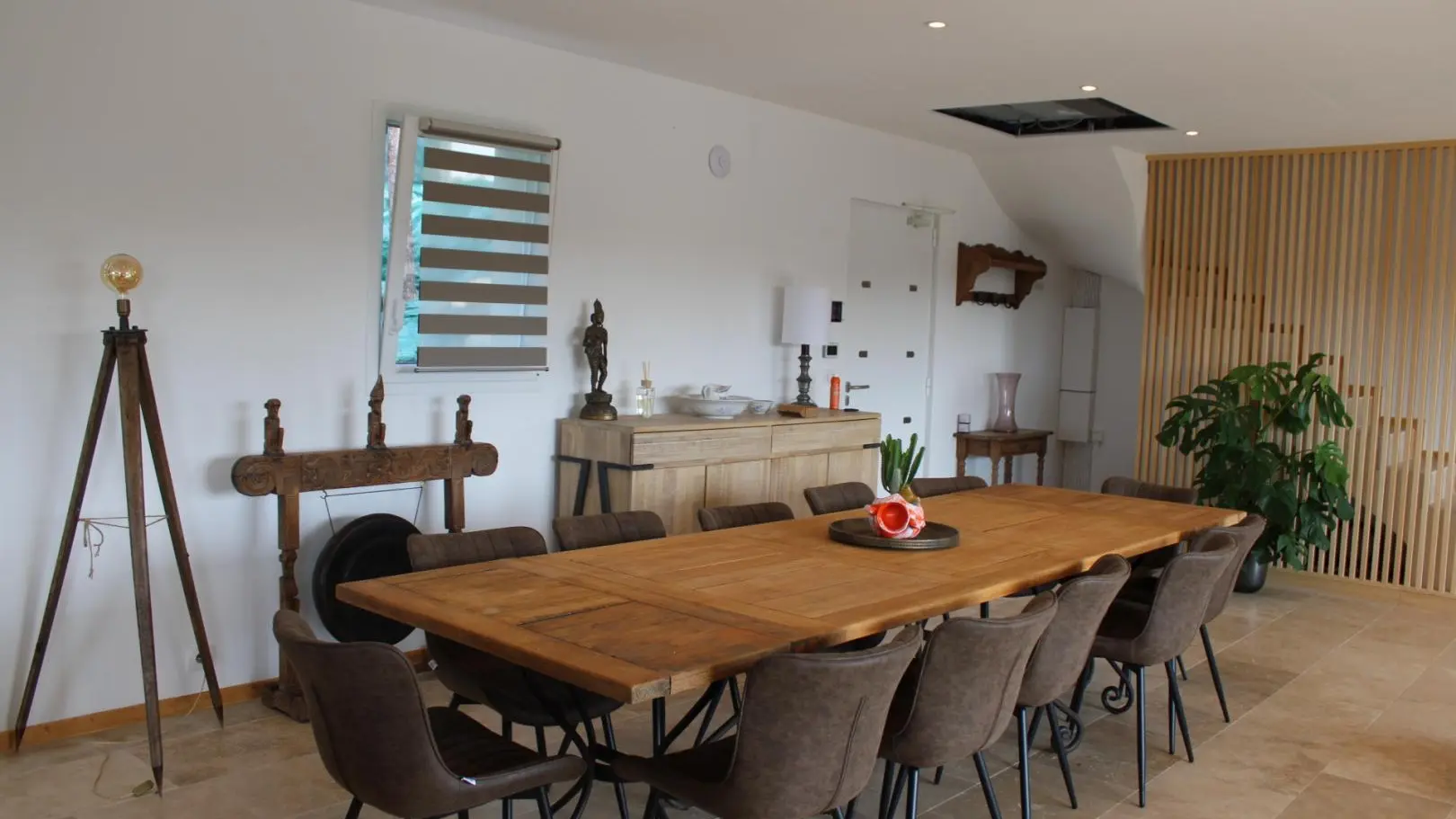 Gite de Bellet-espace salle à manger-Gîtes de France Alpes-Maritimes