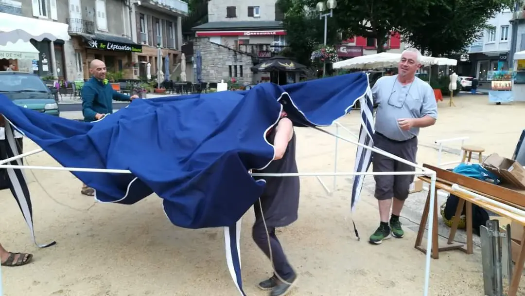entraide sur nos marchés