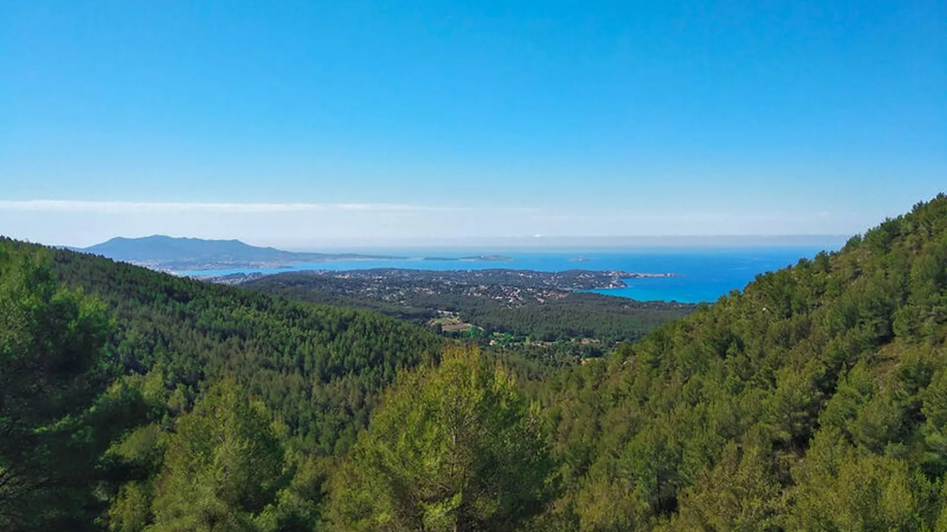 Panorama sur la baie de Sanary-sur-mer