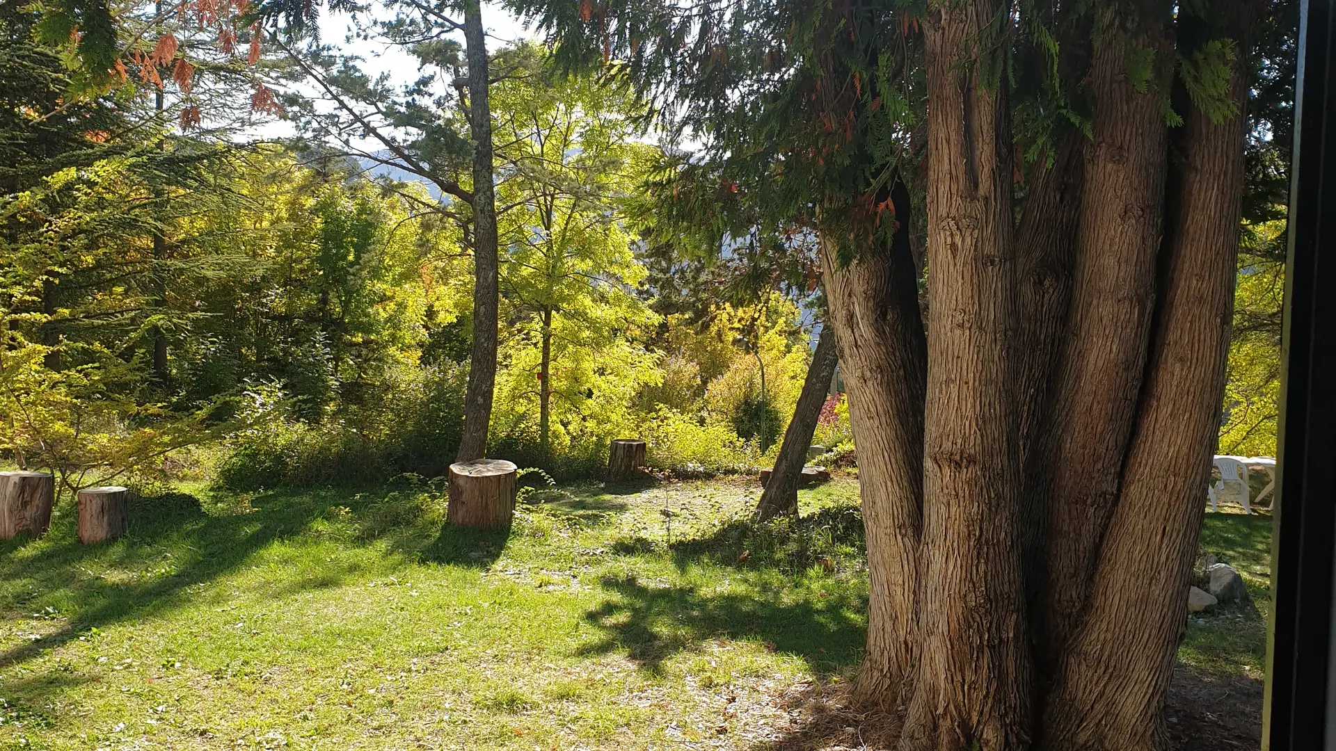 Devant le salle de réception