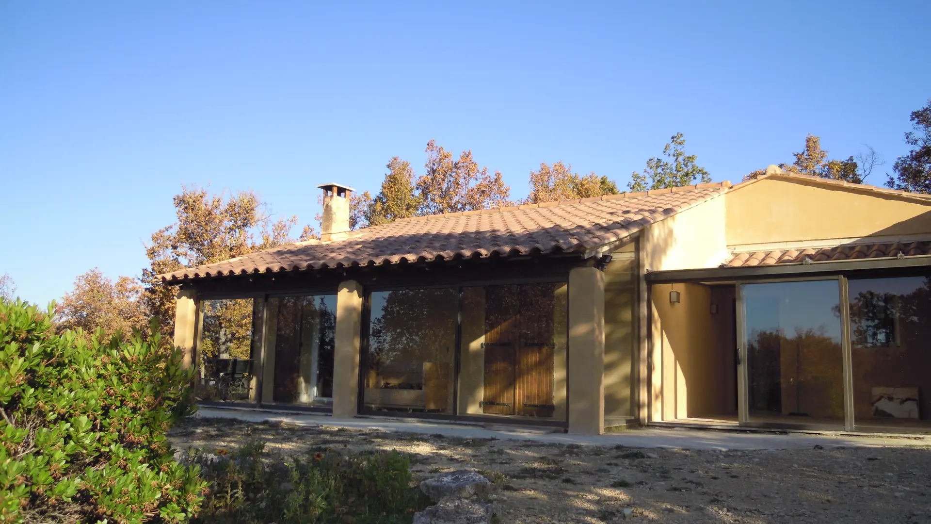 Location - Corinne Martin Deperdu Gervasoni