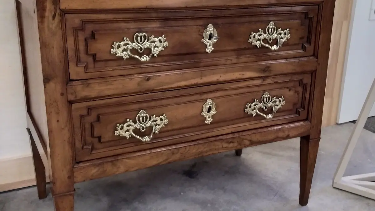 Restauration d'une commode XVIIIème