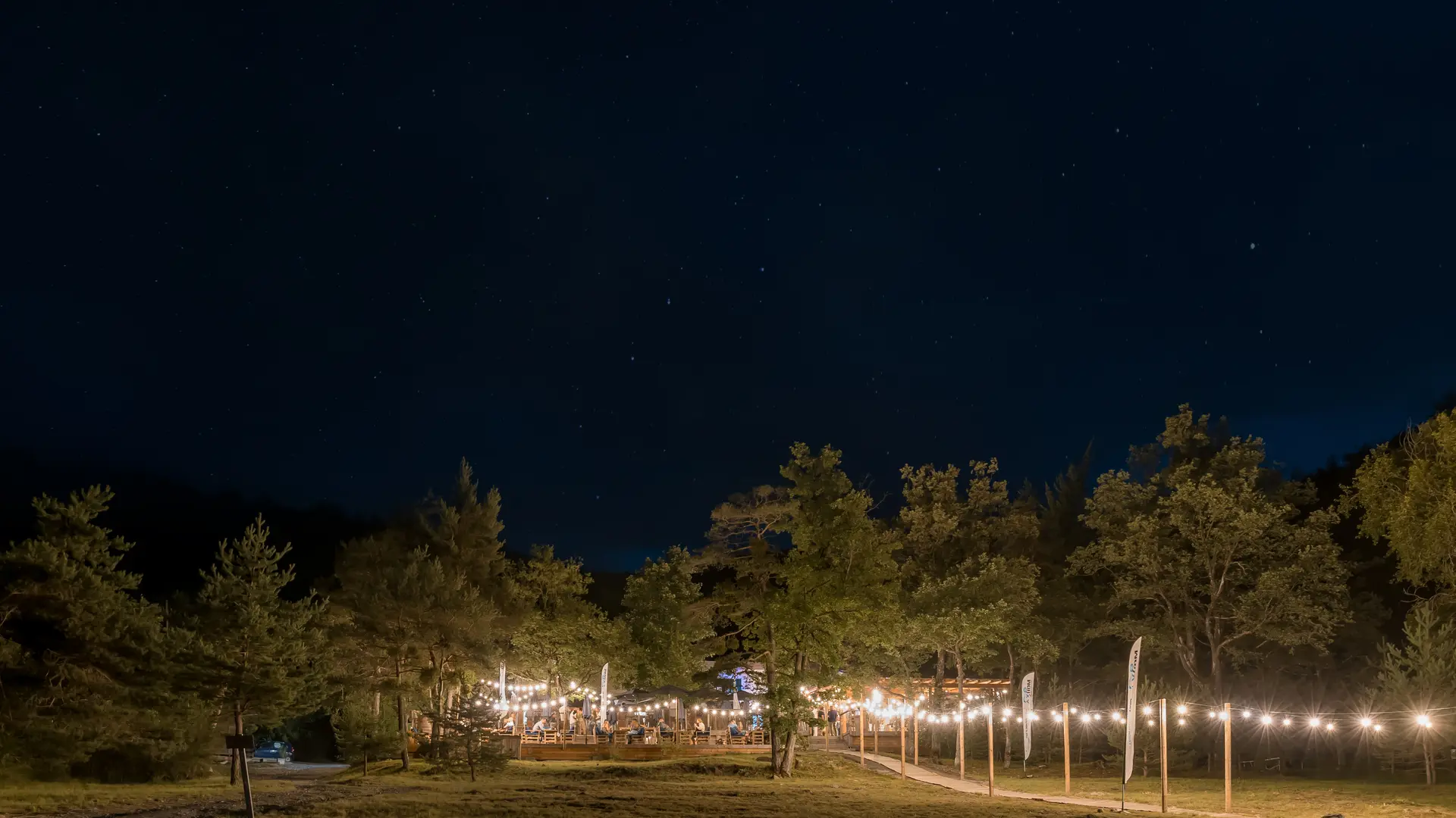 La Paillote du lac - LE SAUZE-DU-LAC