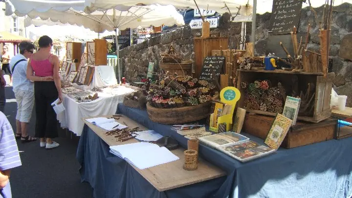 marché Loz'arts Auvergne