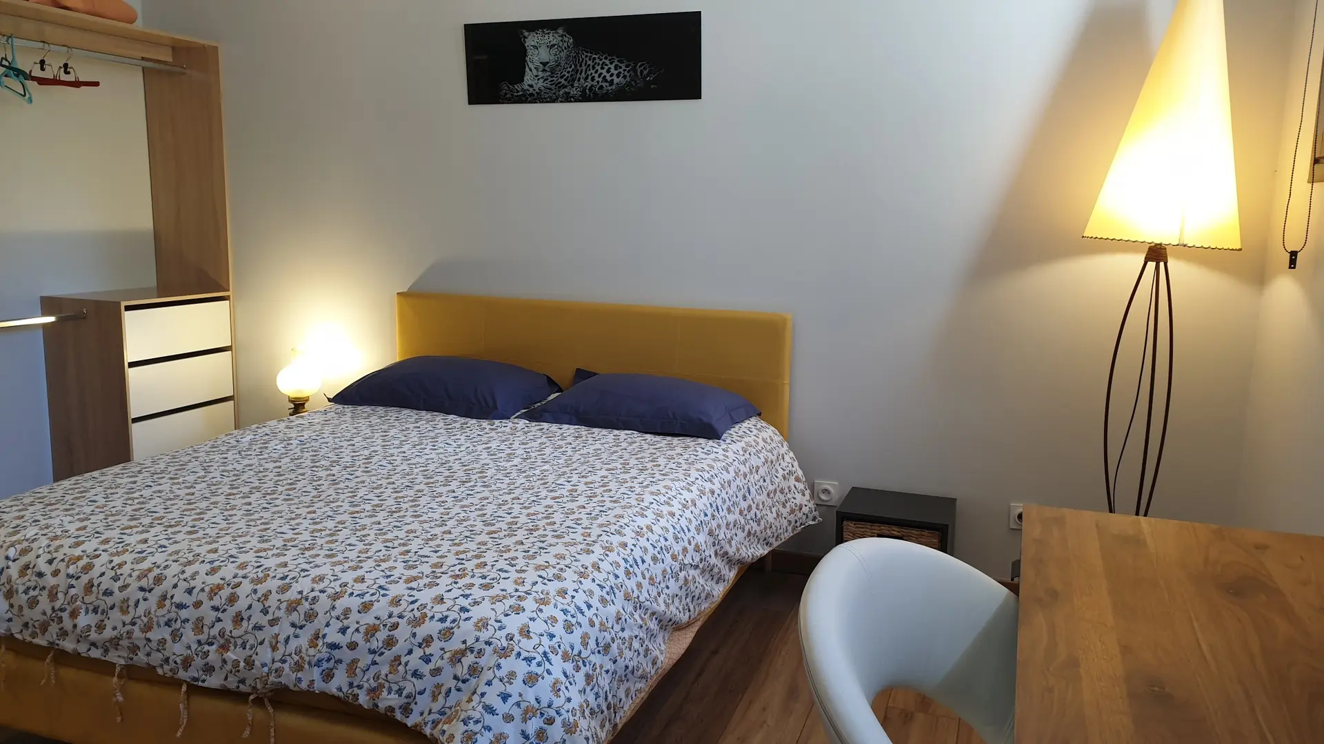 Chambre double avec bureau