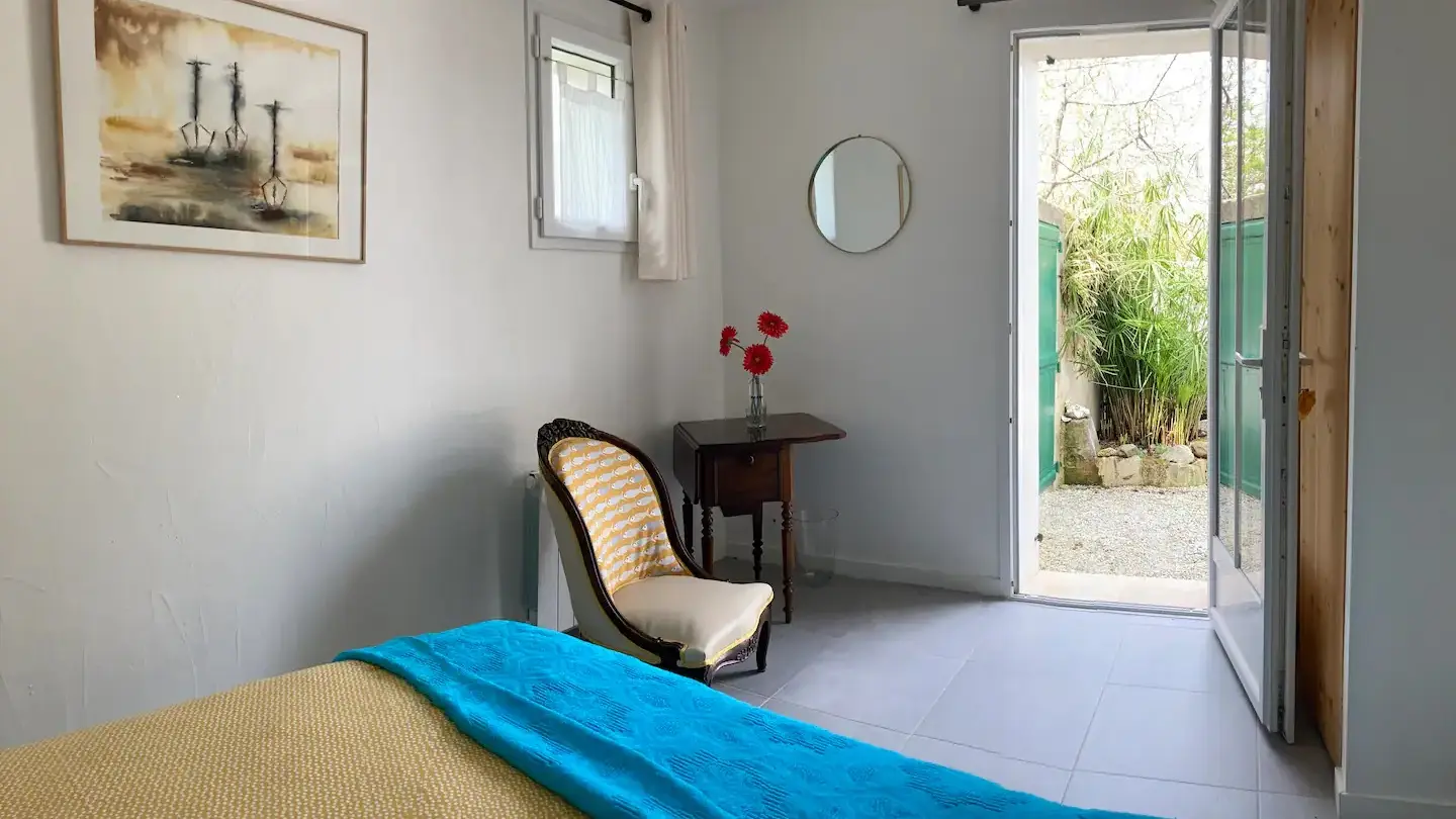 Habitación, vista a la terraza