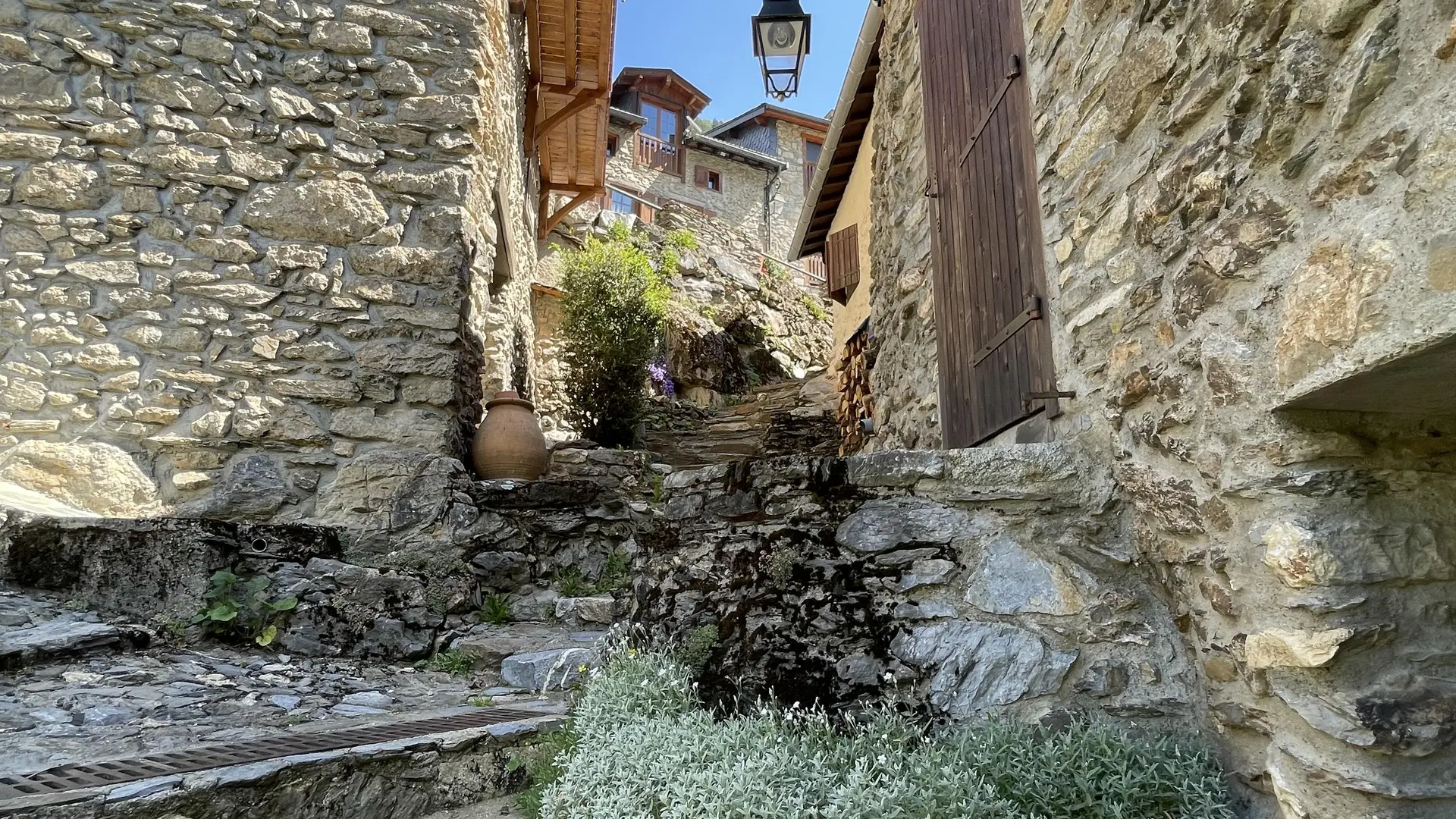 Ruelle du village