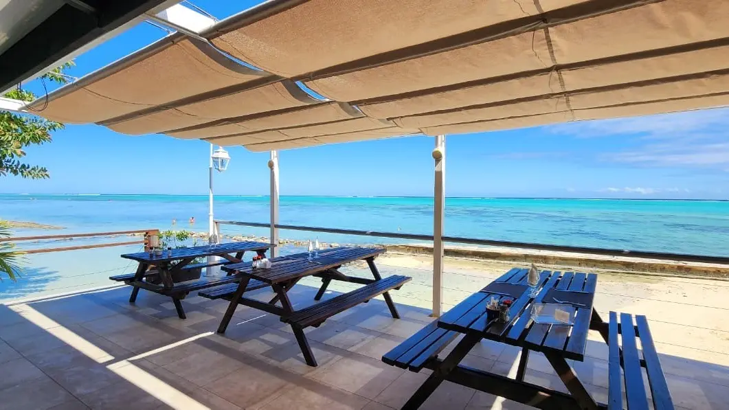 Restaurant view