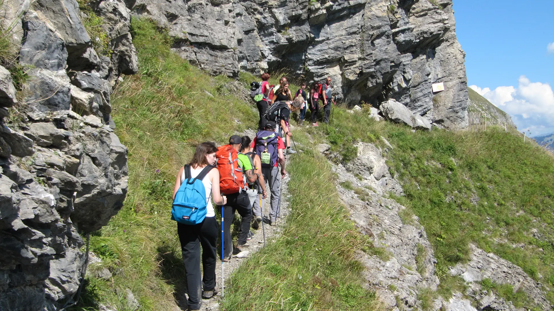 passage à flanc de montagne