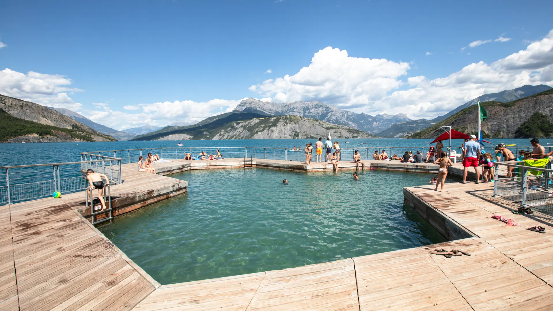 Piscine flottante de Bois-Vieux