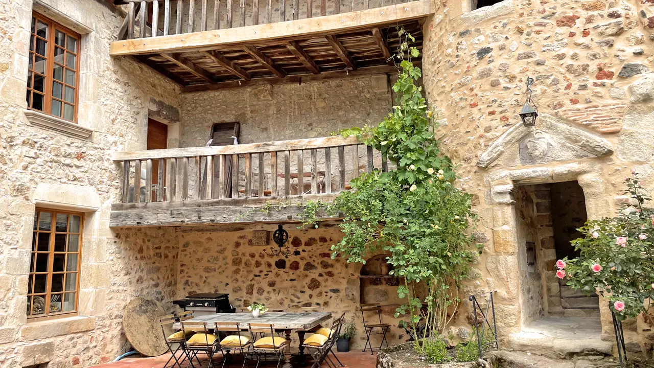 Gîte de l'Ancien Collège à Hérisson Allier en Auvergne