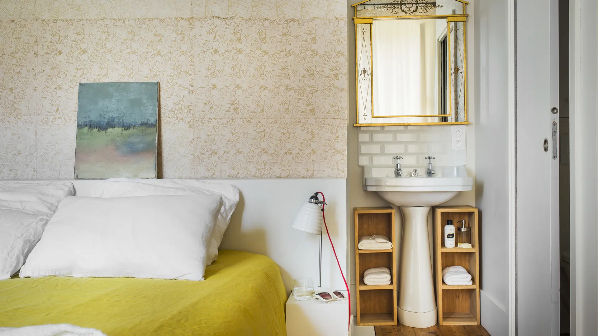 baño de la habitación Volute