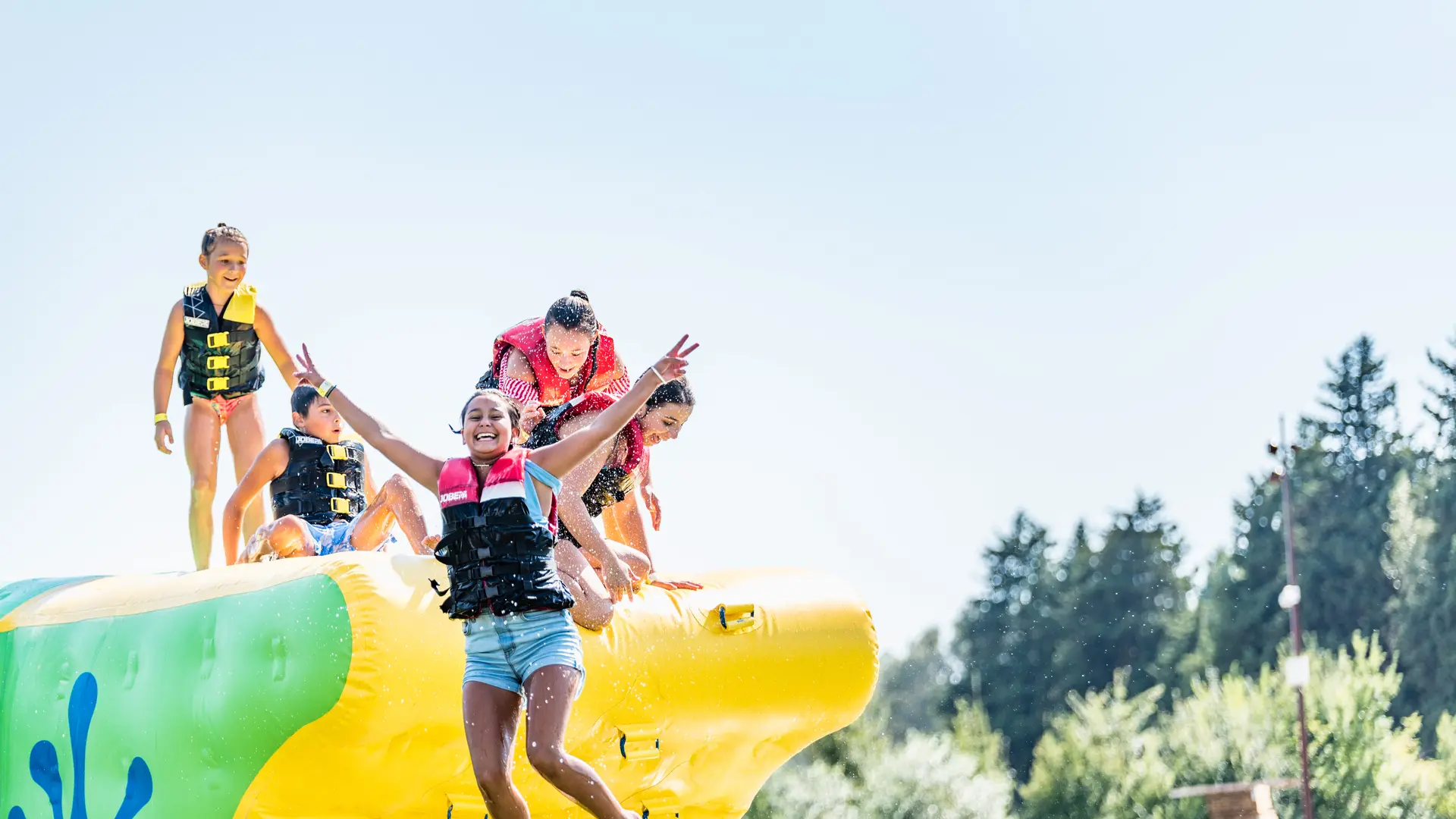 Drop-In Dracénie Water Jump Parc