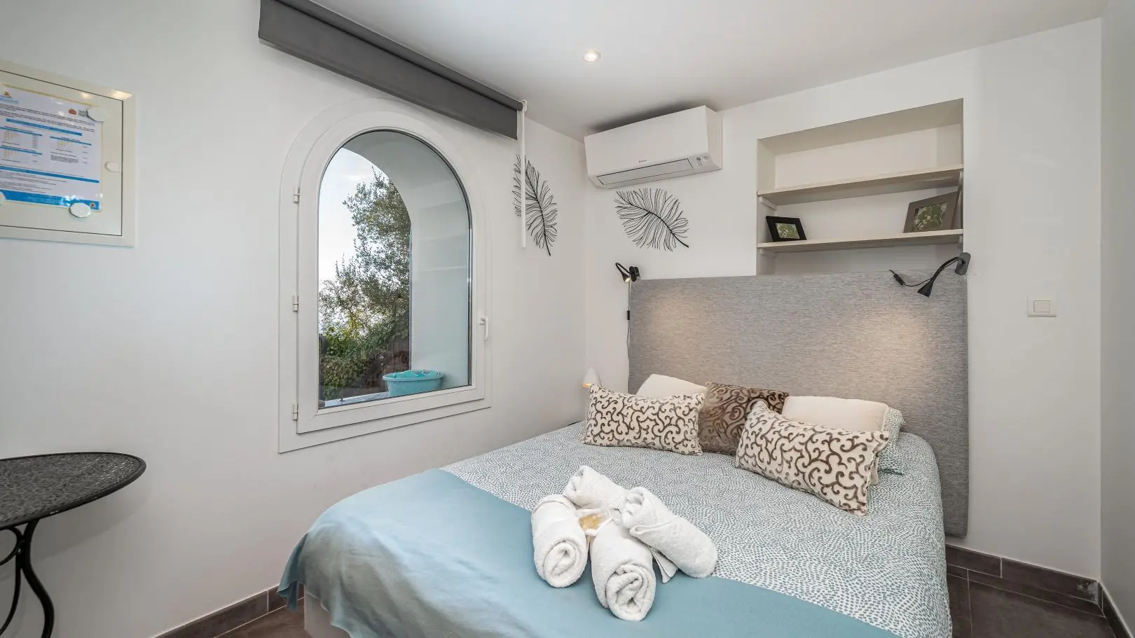 Le Cactus-chambre-Mas d'Angeline-Beausoleil-Gîtes de France des Alpes-Maritimes