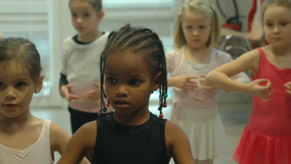 Cours de danse classique pour enfant à Loix